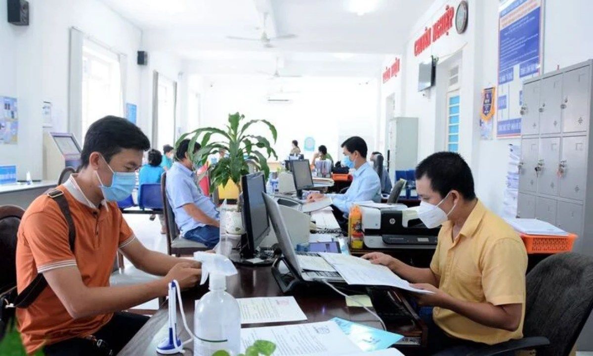 2 nhóm công chức nào khuyến khích nghỉ trước khi sắp xếp bộ máy?