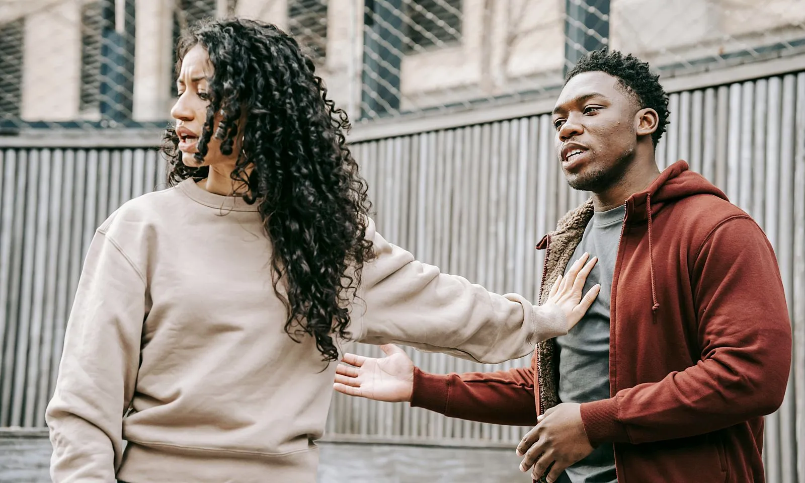 Nhiều người Mỹ “quá nghèo để chia tay”