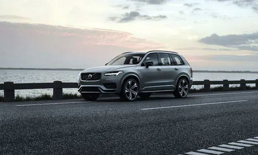 Volvo triệu hồi gần 454.000 xe tại Bắc Mỹ do lỗi camera lùi