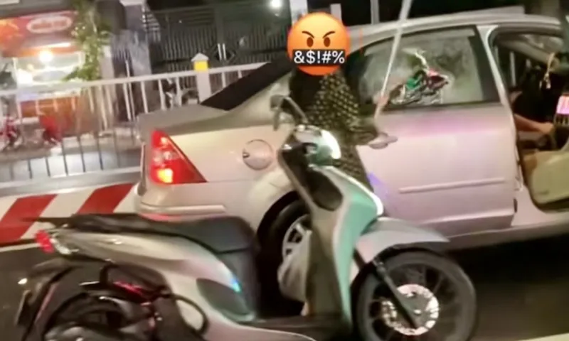 Công an Đồng Tháp thông tin vụ người phụ nữ dùng gậy đập vỡ kính ô tô trên đường