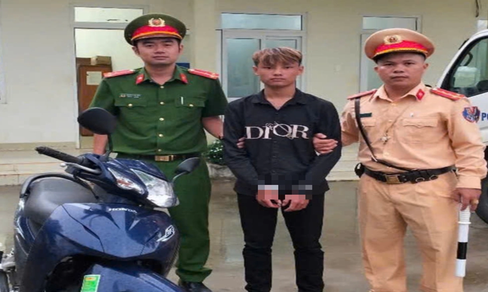 Xử lý nồng độ cồn, CSGT phát hiện 2 vụ trộm cắp