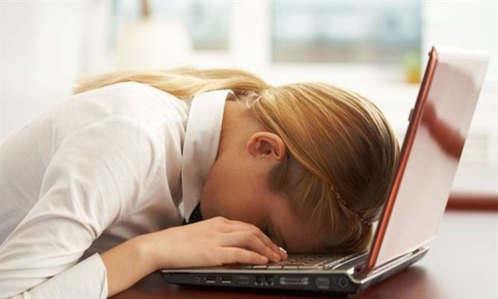 Các lý do khiến bạn luôn cảm thấy mệt mỏi