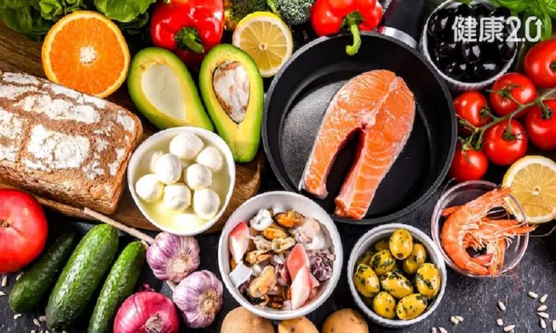Tại sao nên ăn đúng thứ tự trong chế độ ăn Địa Trung Hải?