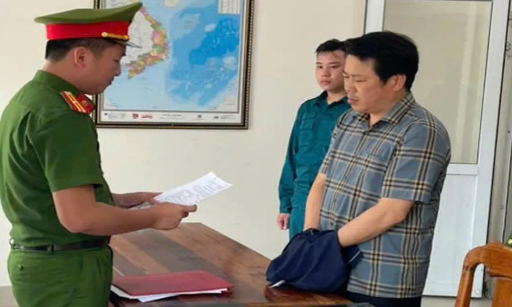 Giám đốc doanh nghiệp “nổ” trúng thầu dự án, lừa 2 tỷ đồng