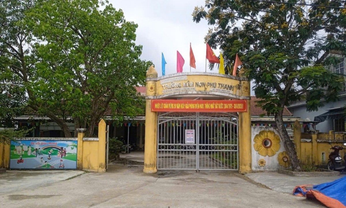 Huế: Kỷ luật nữ phó hiệu trưởng vì có quan hệ nam nữ không đúng chuẩn mực