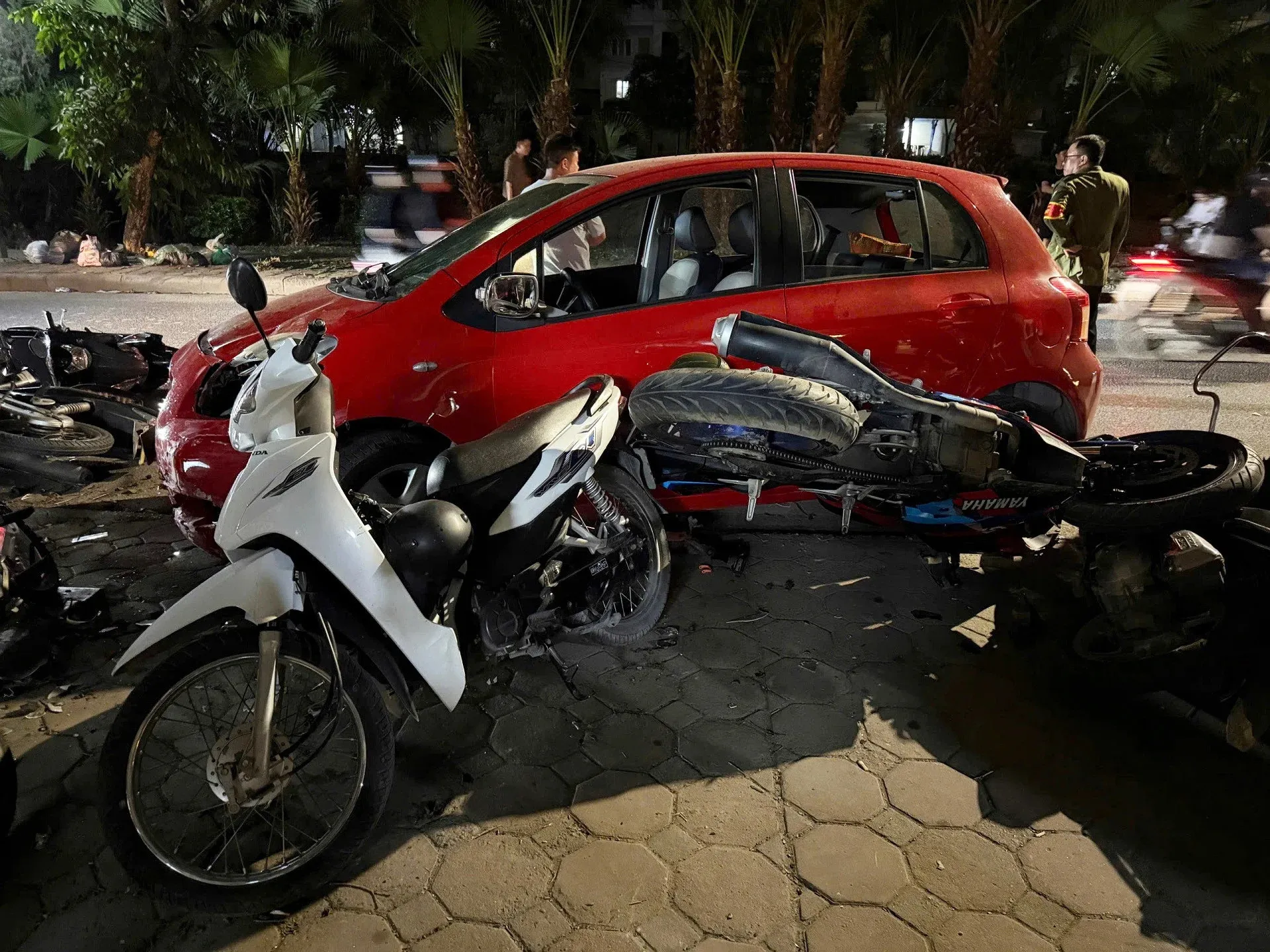 tai-nan-1-1-07060397