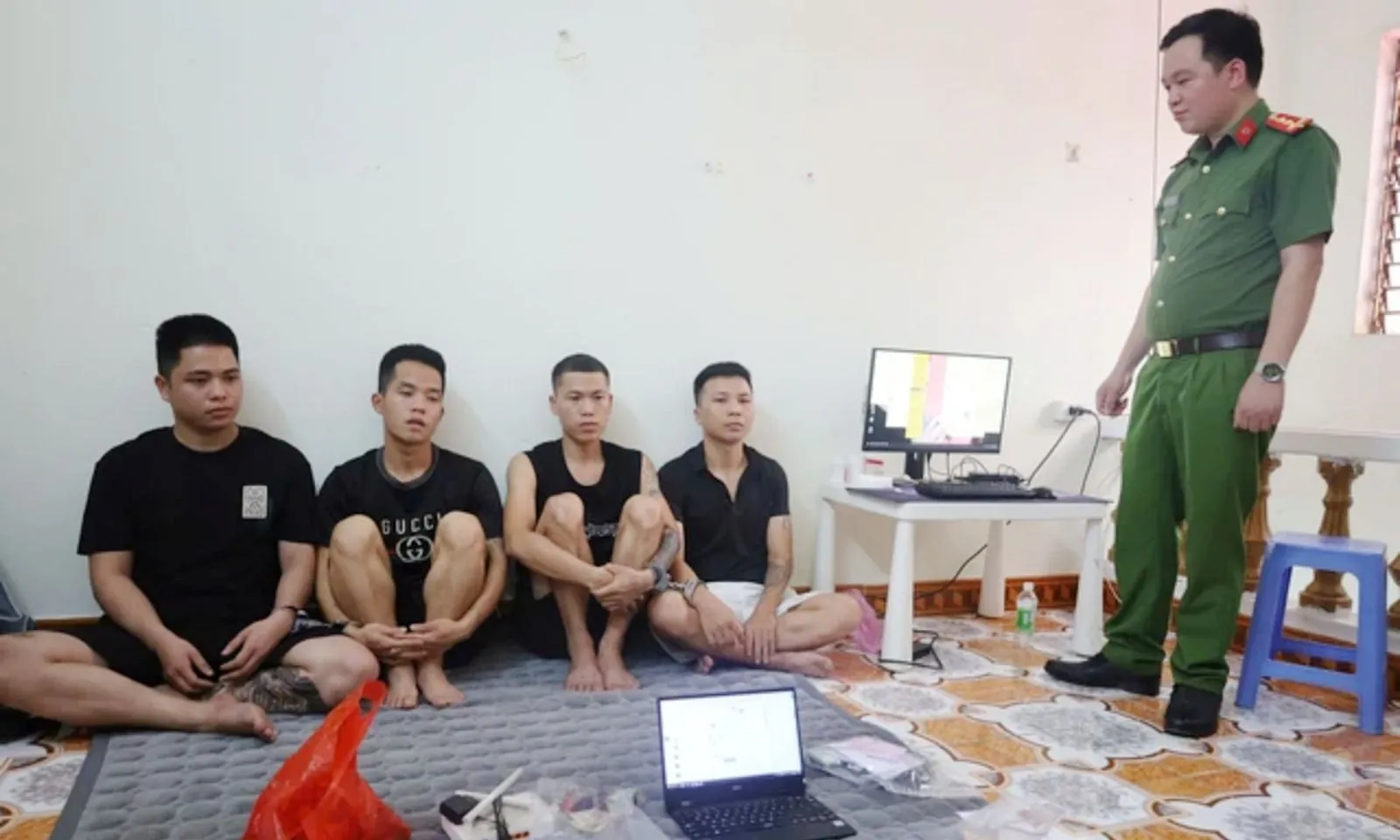 Bắt nhóm đối tượng lừa đảo du lịch trực tuyến, chiếm đoạt hơn 250 triệu đồng