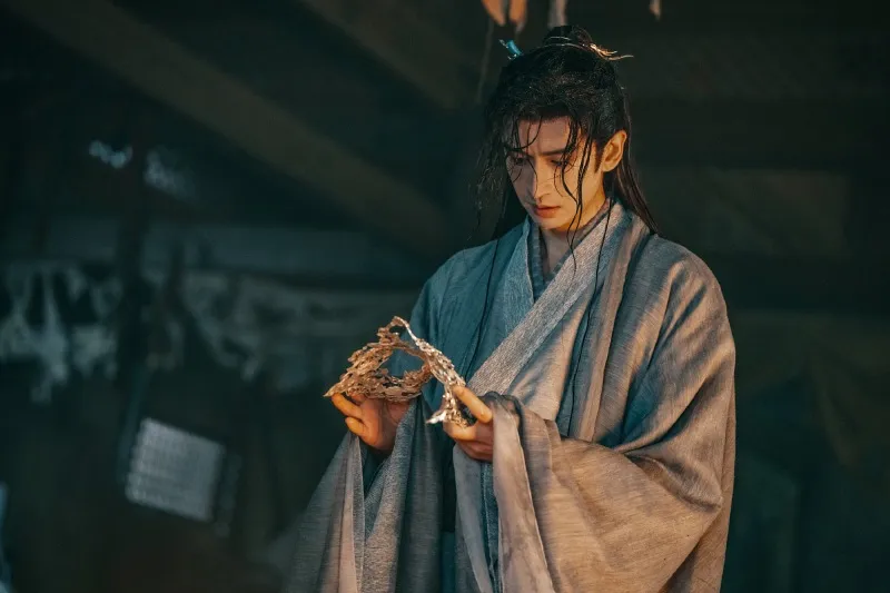 voh-tiec-cho-soai-ca-truong-van-long-u40-moi-co-vai-dien-gay-sot-ran-ran-20