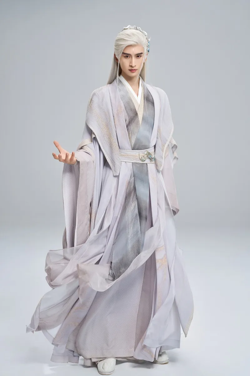 voh-tiec-cho-soai-ca-truong-van-long-u40-moi-co-vai-dien-gay-sot-ran-ran-28