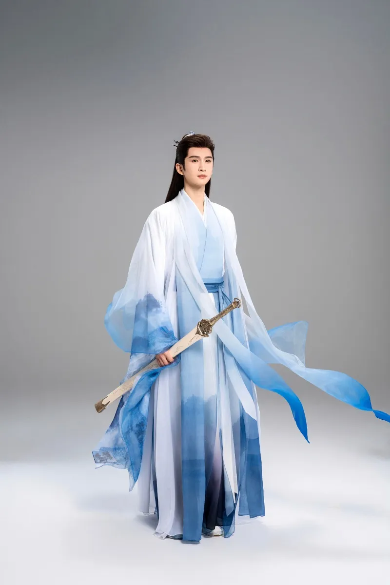 voh-tiec-cho-soai-ca-truong-van-long-u40-moi-co-vai-dien-gay-sot-ran-ran-29