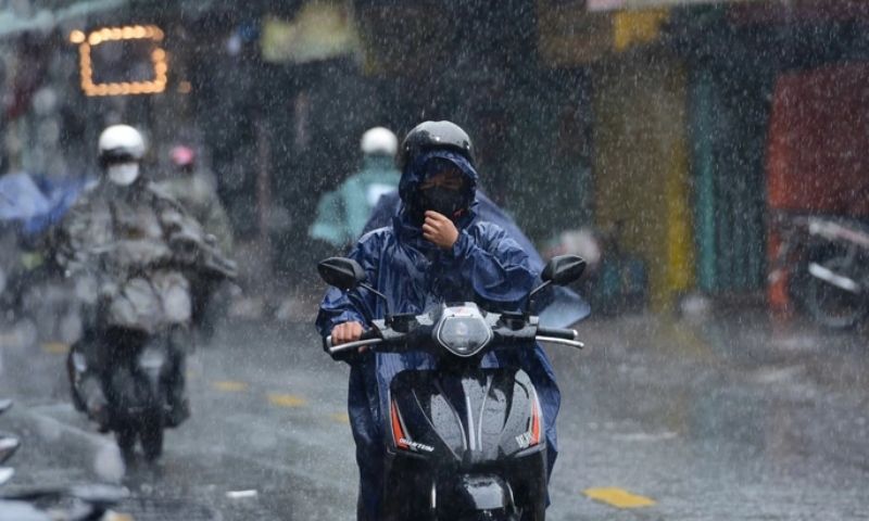 Thời tiết hôm nay 15/5:  Mưa lớn ở Nam Bộ