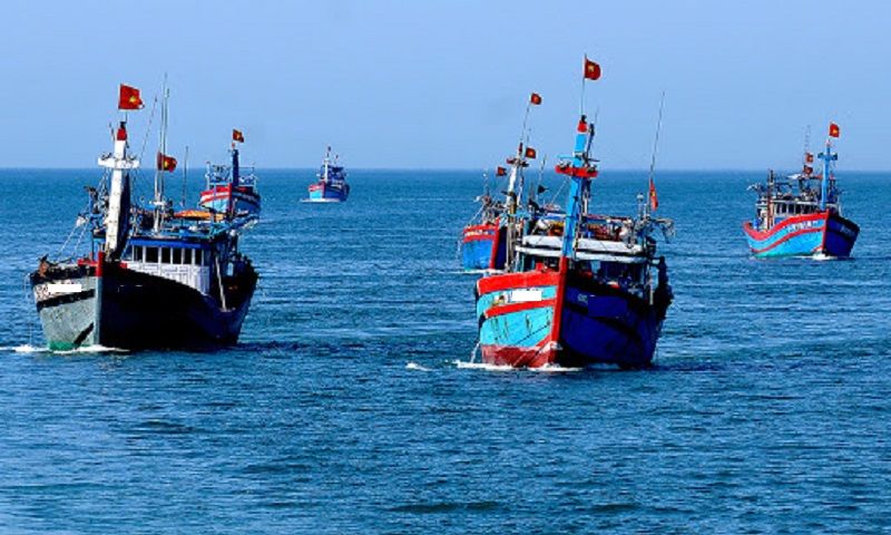 Trao công hàm phản đối Trung Quốc áp đặt lệnh cấm đánh bắt cá trên Biển Đông
