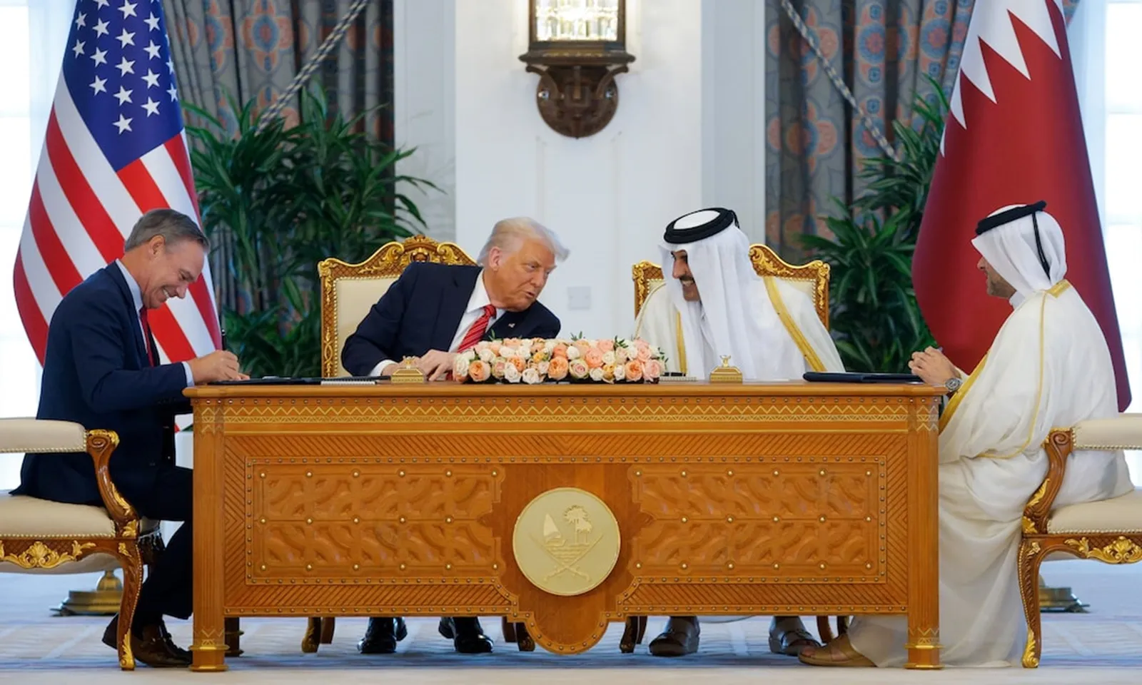 Boeing bán được 160 máy bay cho Qatar Airways trong chuyến thăm của Tổng thống Trump