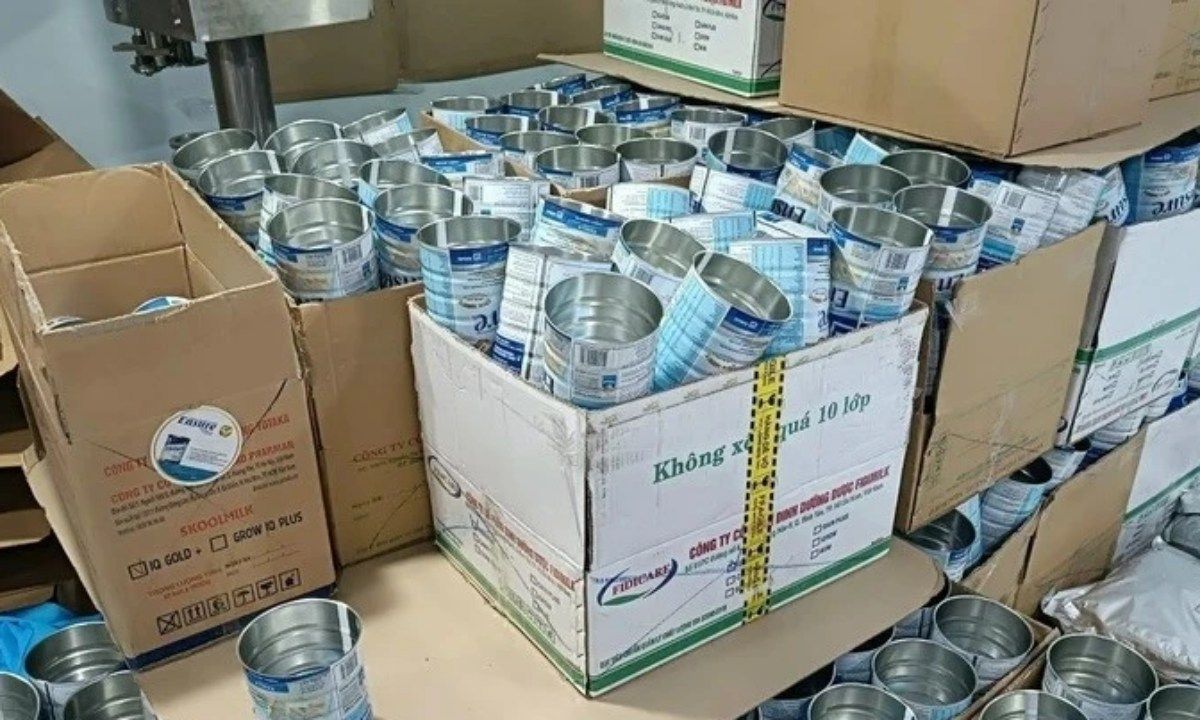 Sóc Trăng: Phát hiện 8 tấn sữa, thực phẩm chức năng không rõ nguồn gốc
