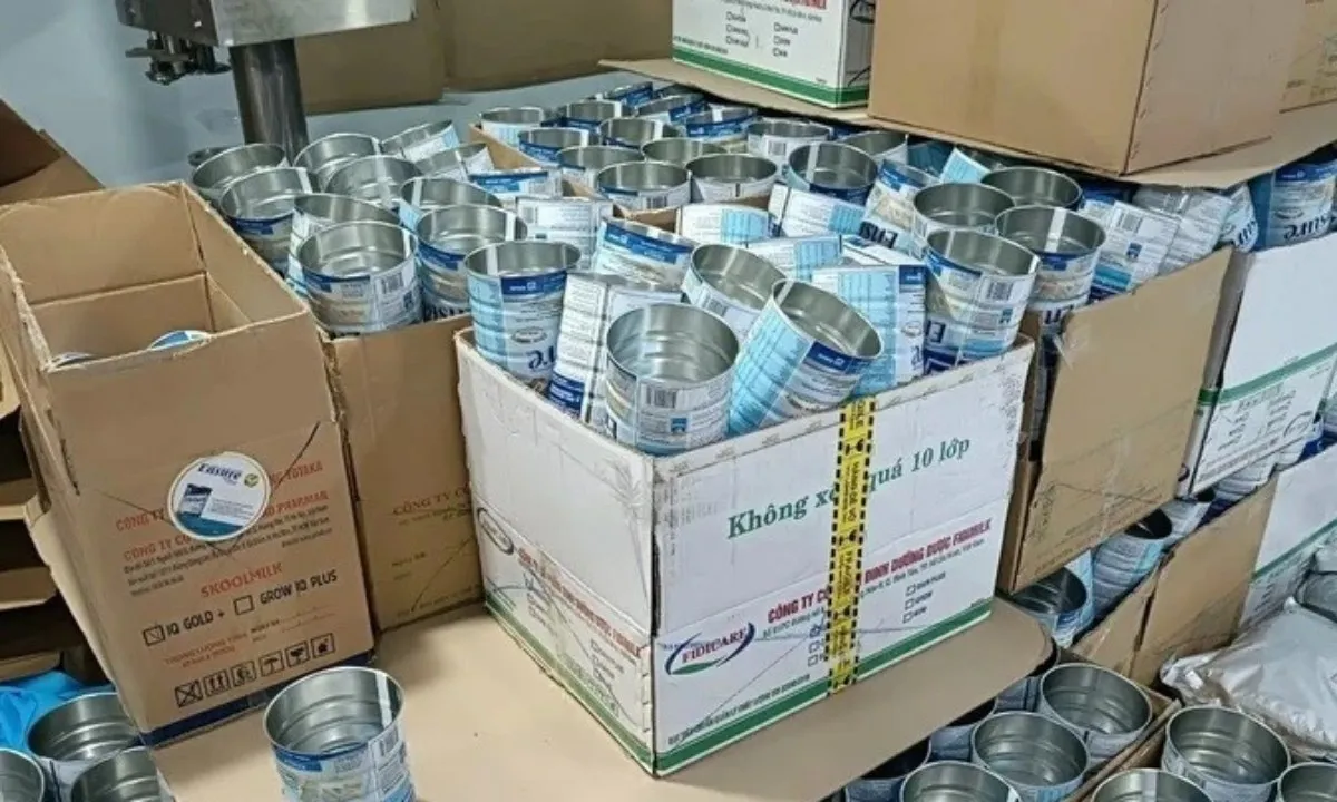 Sóc Trăng: Phát hiện 8 tấn sữa, thực phẩm chức năng không rõ nguồn gốc