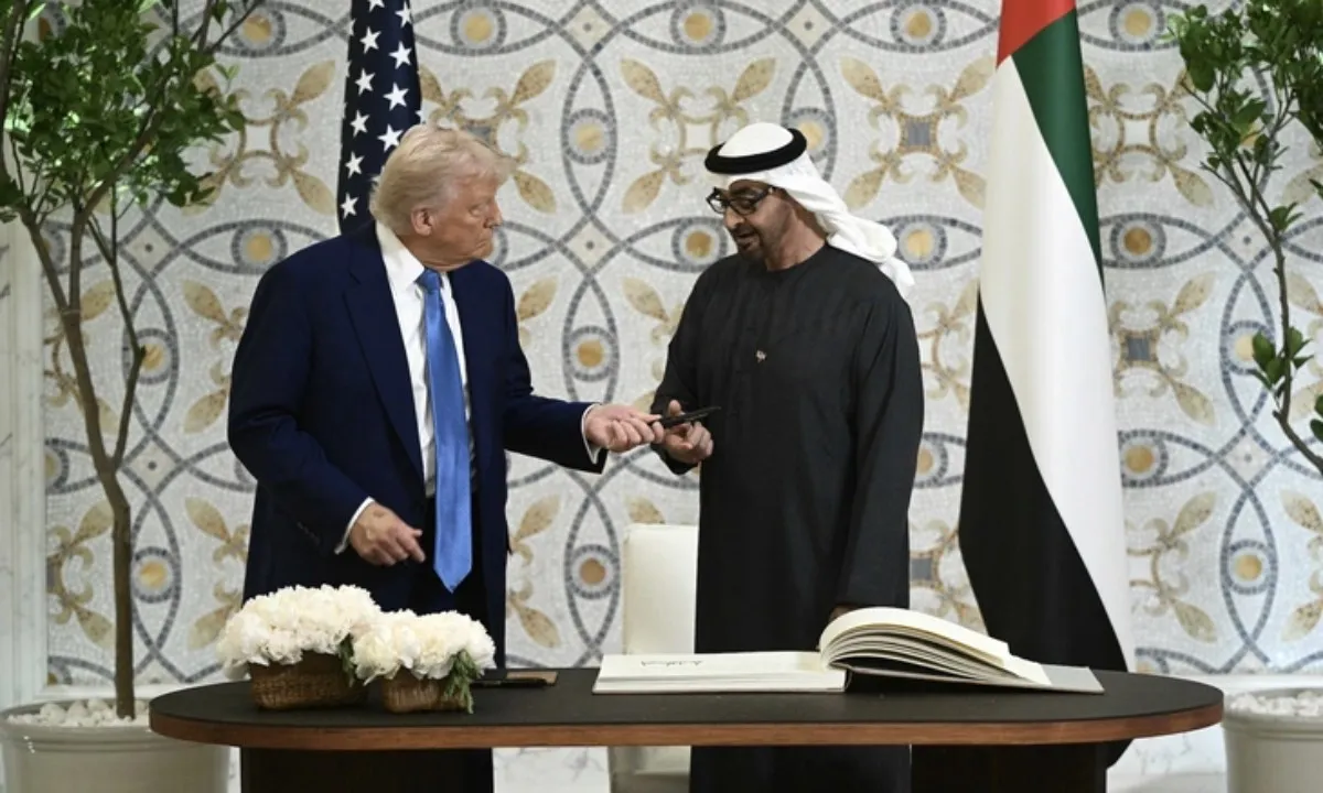 Mỹ - UAE bắt tay tỷ đô: Thỏa thuận 200 tỷ USD và cuộc đua làm chủ AI toàn cầu