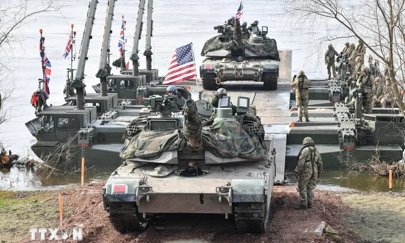 NATO hướng tới mục tiêu chi tiêu quốc phòng 5% GDP, Đức và Mỹ ủng hộ mạnh mẽ
