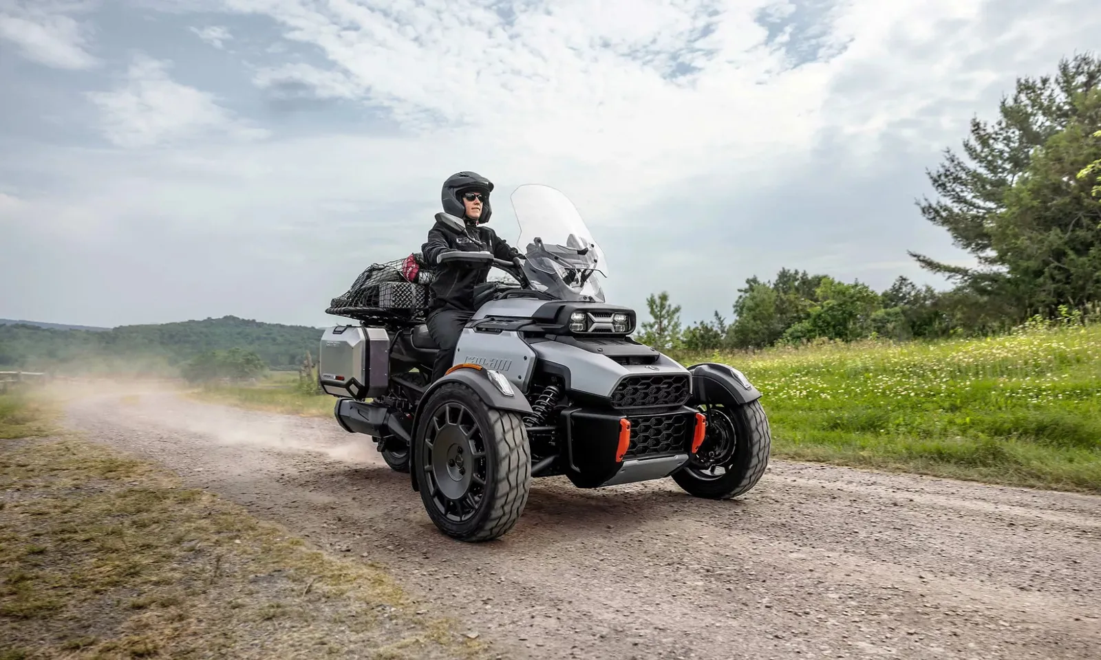 Can-Am Canyon: Người bạn đồng hành cho mọi cung đường phiêu lưu