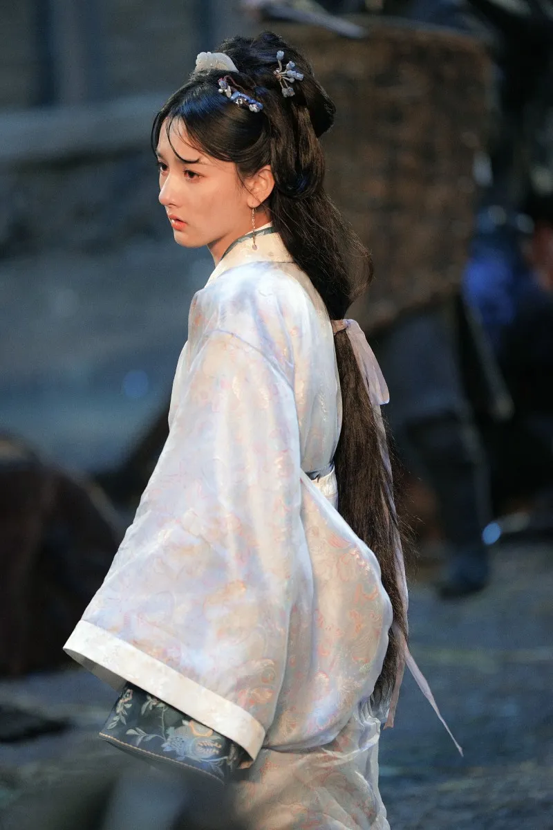 voh-khom-lung-mo-man-thuan-loi-do-hieu-ung-cap-doi-hay-that-su-chat-luong-21
