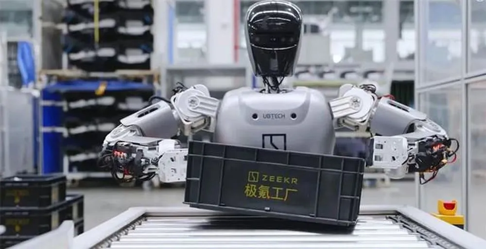 robot trung quoc