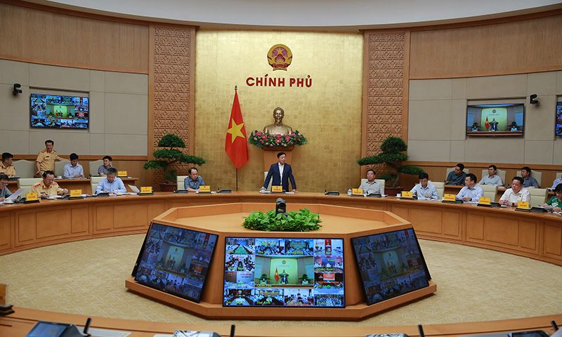 Tạo chuyển biến thực chất trong đảm bảo trật tự, an toàn giao thông