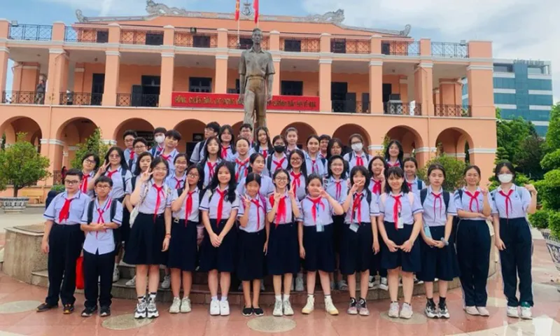 TPHCM Miễn Phí Vé Tham Quan Bảo Tàng Ngày 19 5