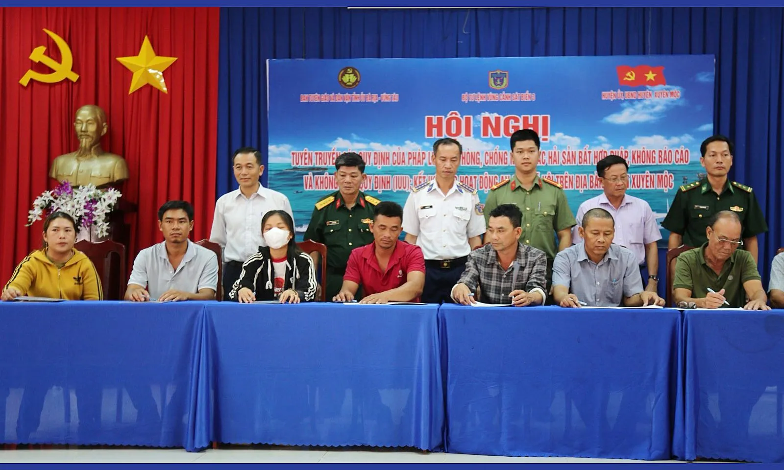 Cảnh sát biển đồng hành với ngư dân huyện Xuyên Mộc