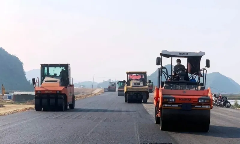 Đề nghị giao địa phương làm chủ quản 5 dự án cao tốc