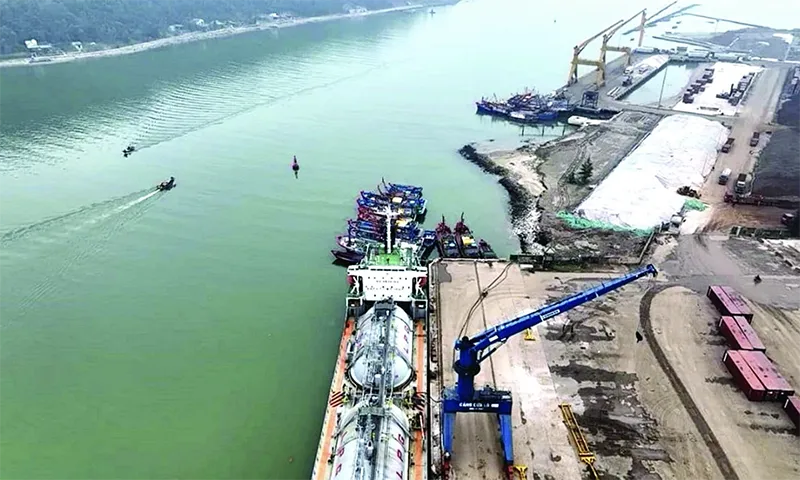 Nâng cấp luồng tàu vào Cửa Lò, Nghệ An