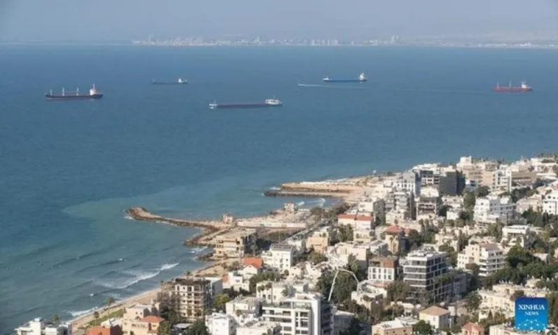 Houthi tuyên bố phong tỏa Haifa, Mỹ rút tàu sân bay Truman