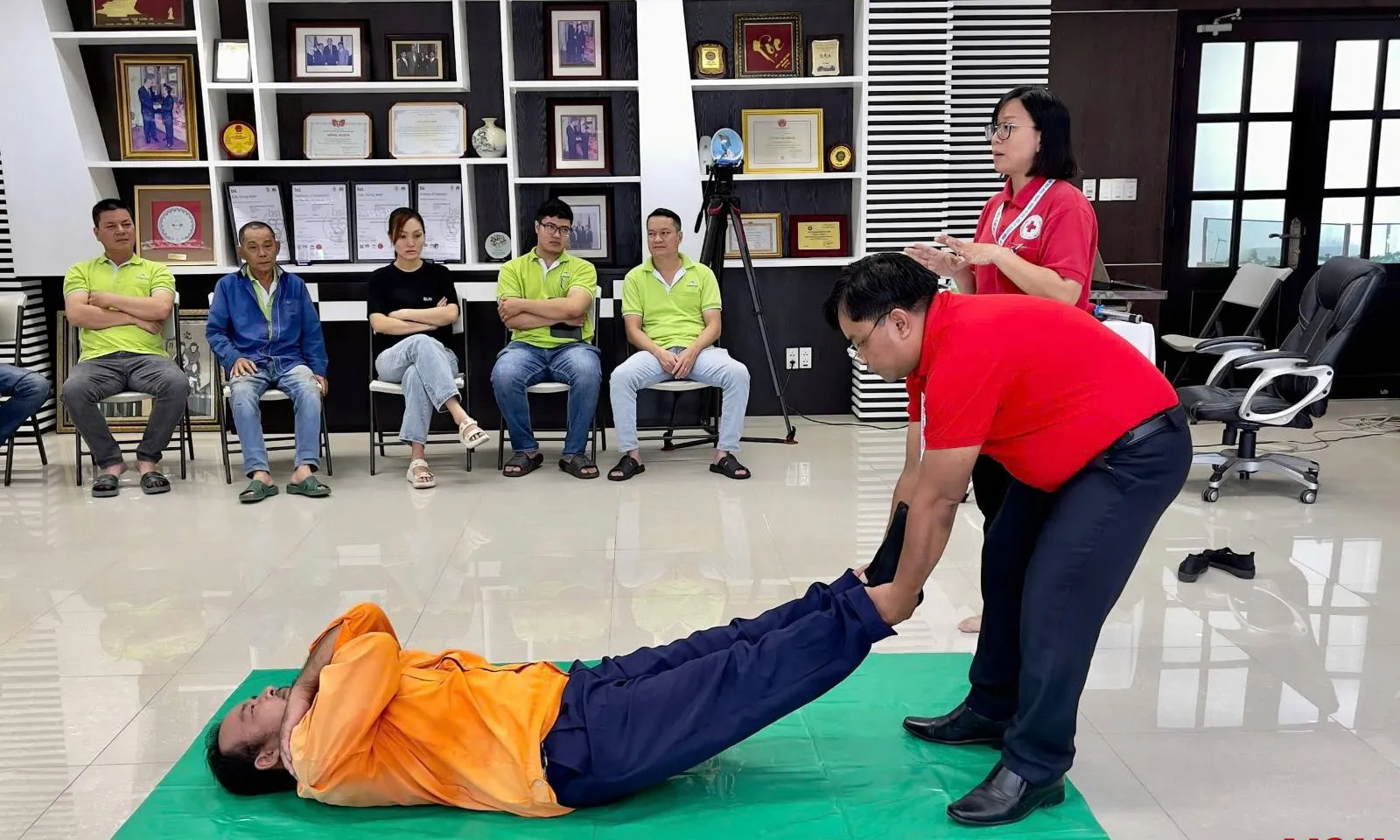 Cấp cứu tại chỗ - Kỹ năng sống còn được VWS chú trọng huấn luyện