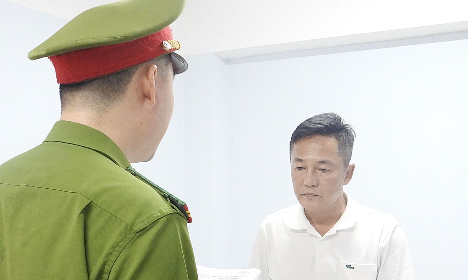 Thuê giang hồ chém chủ tịch công ty cướp quyền điều hành mỏ cát