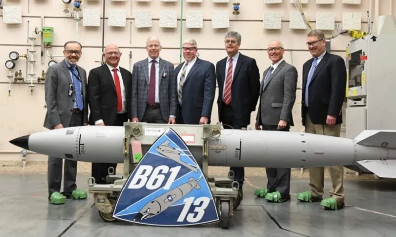 Bộ Năng lượng Mỹ công bố bom B61-13, vũ khí hạt nhân cải tiến mạnh hơn