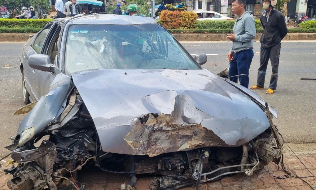 Khởi tố tài xế gây tai nạn nghiêm trọng khiến 3 người thương vong tại Gia Lai