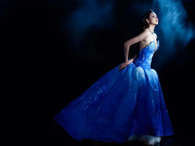 Aquafina Vietnam International Fashion