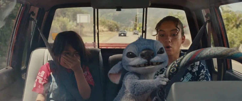 review-lilo-stitch-khai-niem-ohana-qua-lang-kinh-moi 20250522-170344-04