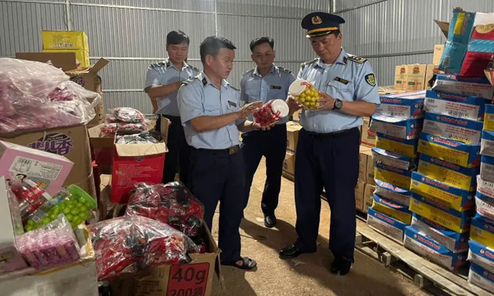 Cao Bằng: Hơn 5.000 sản phẩm bị phát hiện ngay trong phố