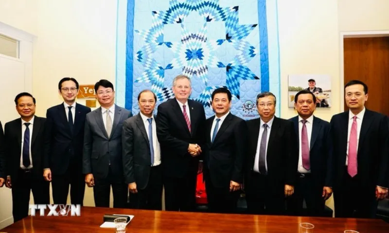 bo-truong-cong-thuong-hoa-ky-5