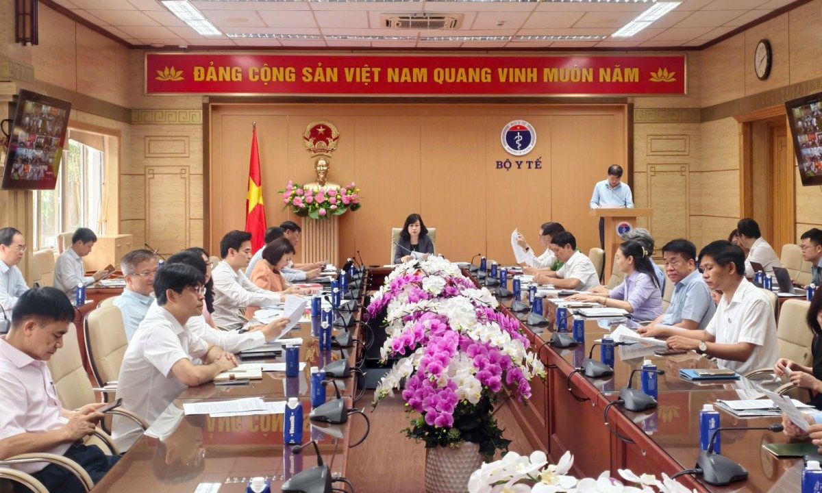 Bộ trưởng Y tế: Không có vùng cấm đối với hàng giả
