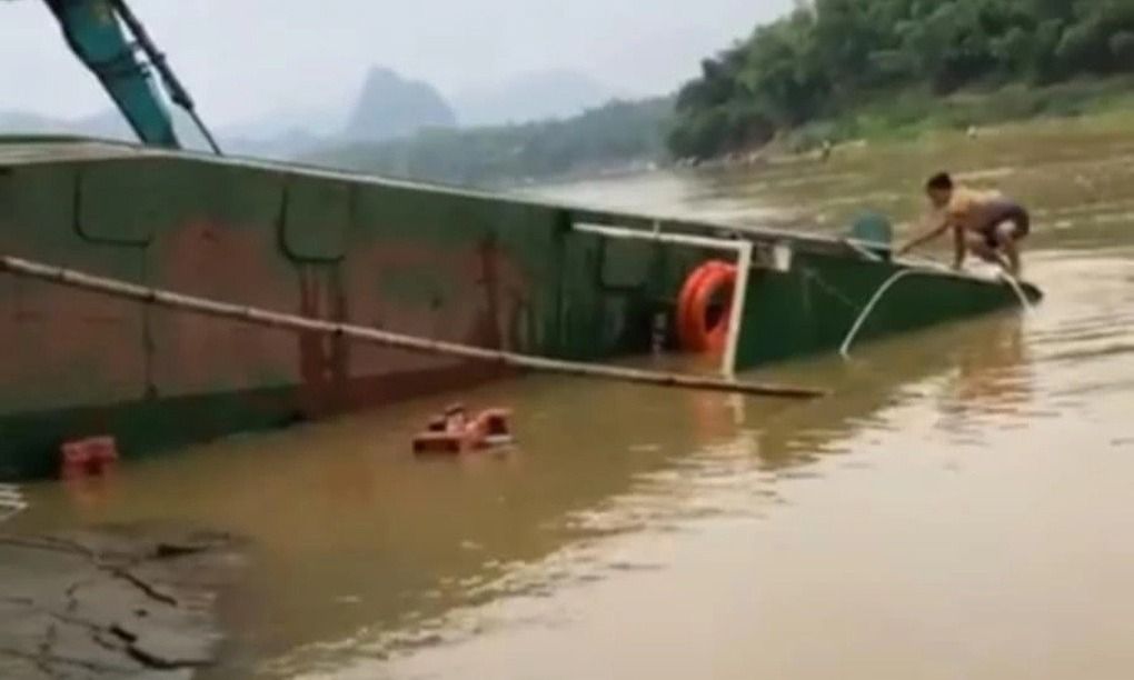 Lật đò trên sông Mã (Thanh Hóa), may mắn không có thương vong