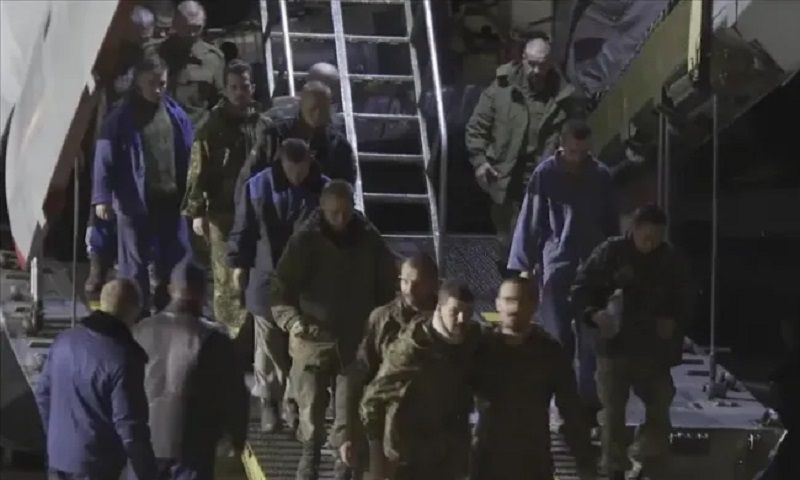 Ukraine chuẩn bị trao đổi tù binh quy mô lớn với Nga 