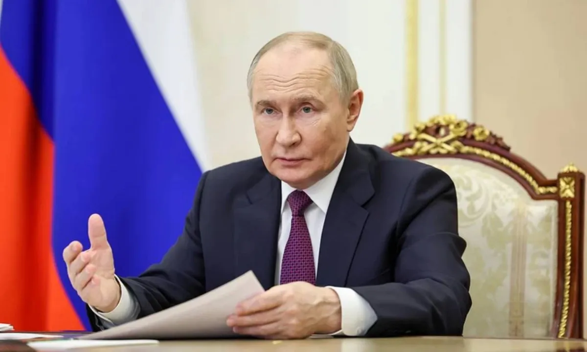 putin-17479300270681436059337