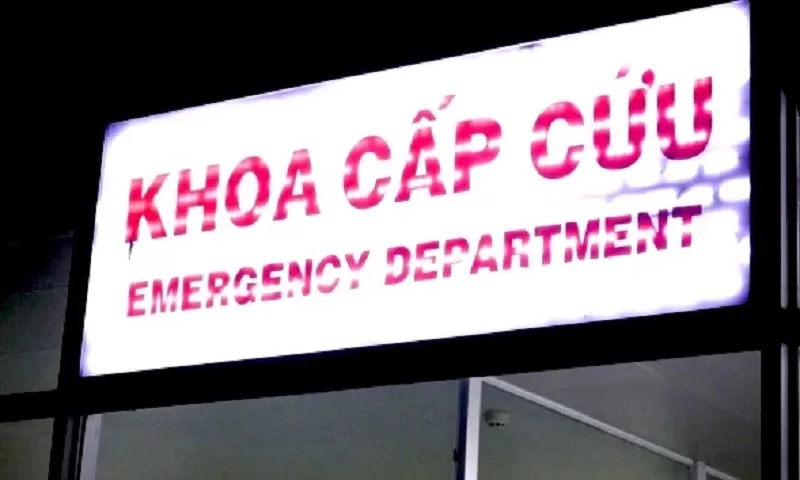 Dùng thuốc giảm đau quá liều, cụ bà nhập viện khẩn cấp