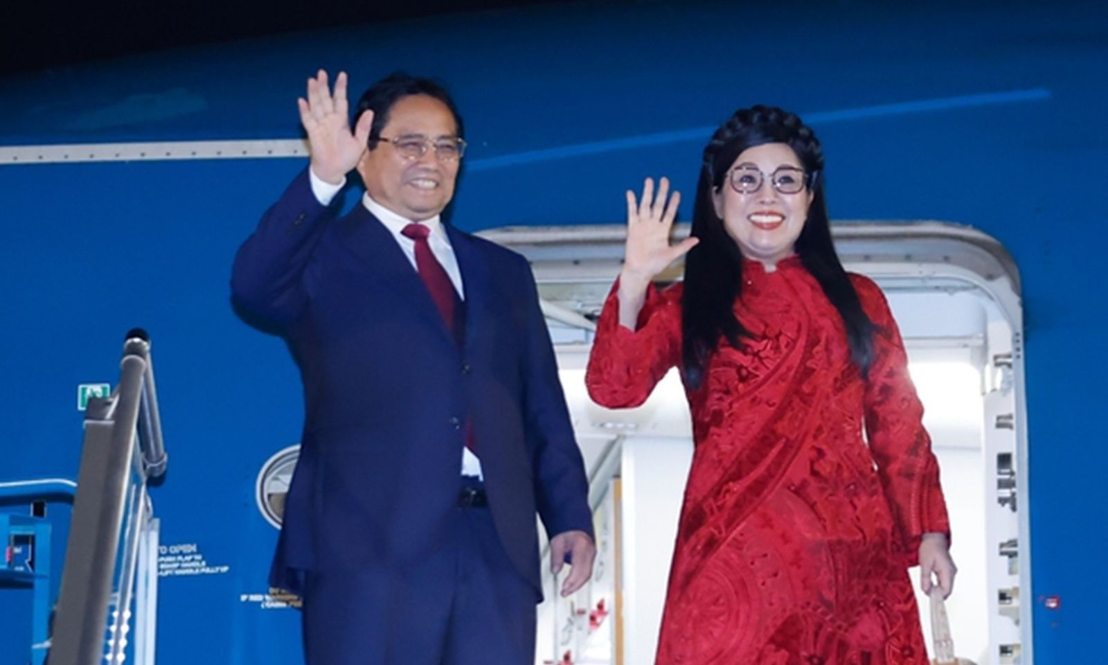 Thủ tướng Phạm Minh Chính lên đường thăm Malaysia và dự Hội nghị Cấp cao ASEAN 46