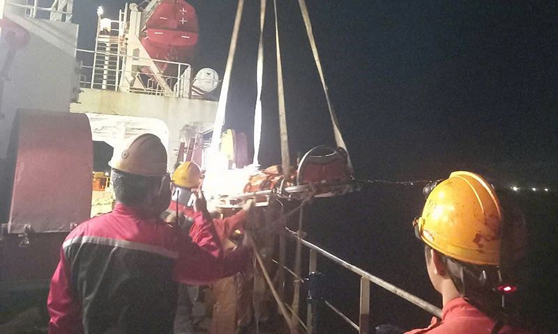 Một thuyền viên nước ngoài được cứu nạn trên vùng biển Việt Nam