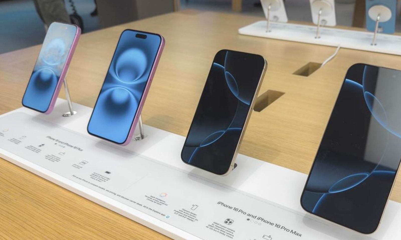 Những chiếc iPhone Made in America ​​có phải là viển vông?