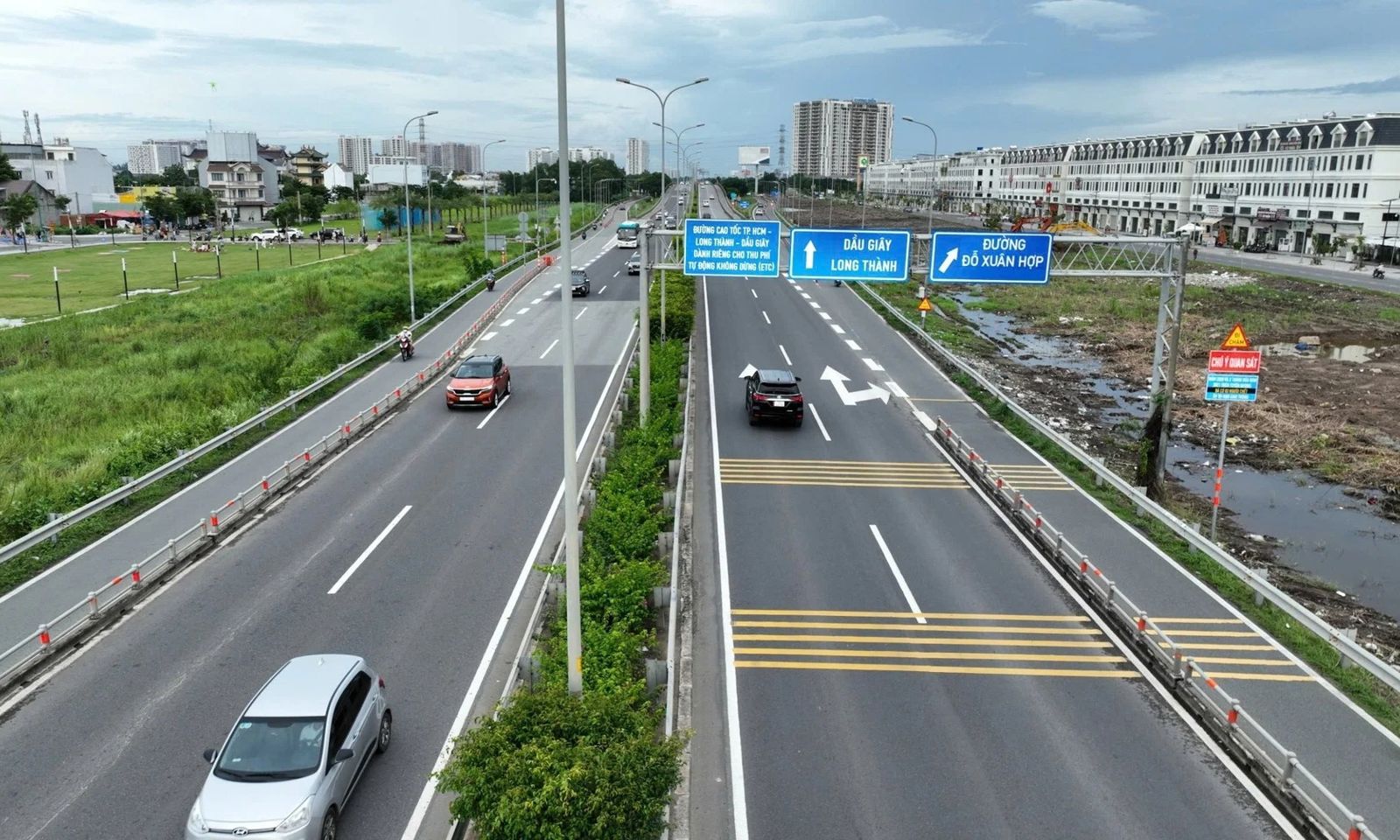 Bộ Xây dựng thống nhất mở rộng cao tốc TPHCM – Long Thành – Dầu Giây là công trình khẩn cấp