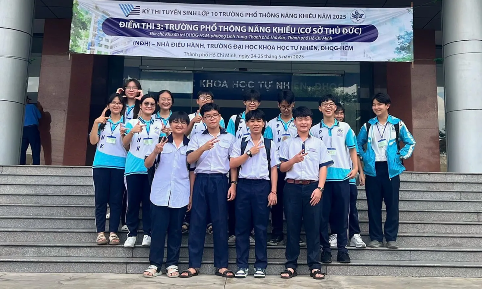 Trọn bộ đề thi tuyển sinh lớp 10 Trường phổ thông Năng khiếu năm 2025