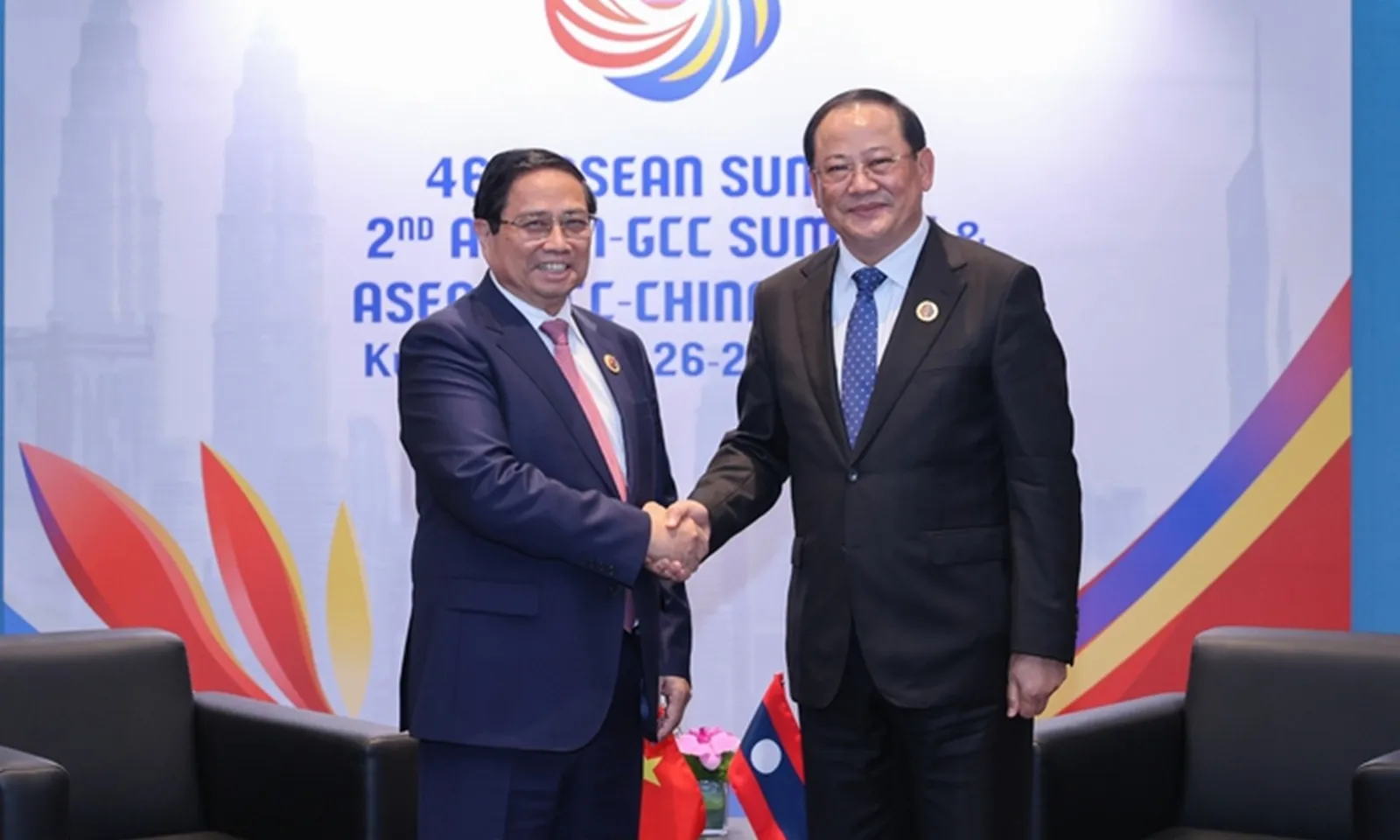 Thúc đẩy triển khai dự án cao tốc Hà Nội - Vientiane và đường sắt Vientiane - Vũng Áng