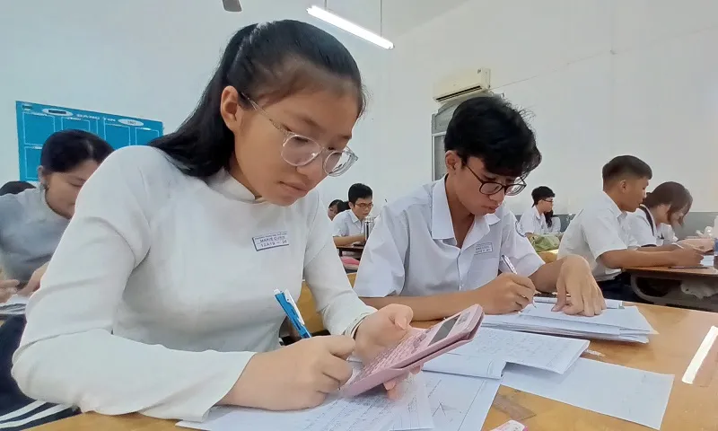 Thi tốt nghiệp THPT - Ảnh VGP